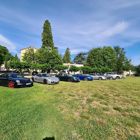 Logis Hotel Restaurant Les Cedres ジョワイユーズ エクステリア 写真